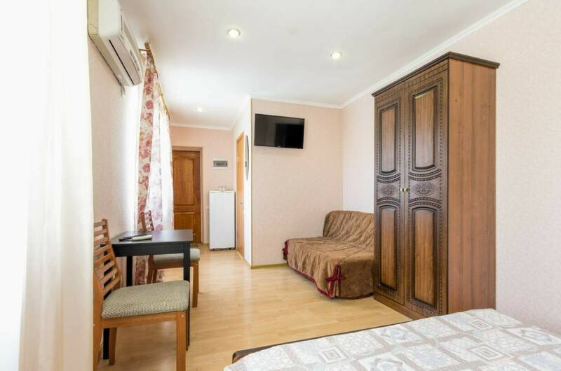 4-х местный с удобствами № 7 -27м2