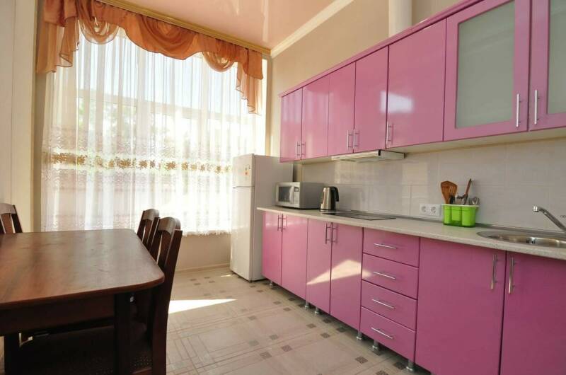 Пятиместный 2х-комнатный с балконом и кухней