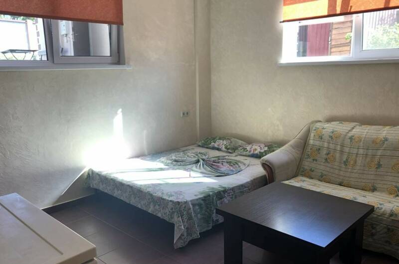 Трёхместный эконом. комната-02