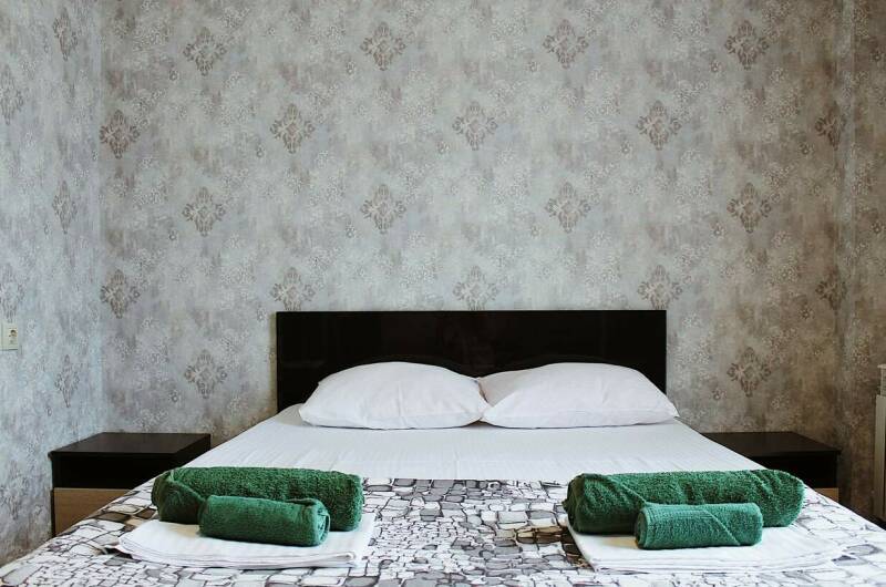 № 6 Четырехместный номер с доп. местом (2 этаж)