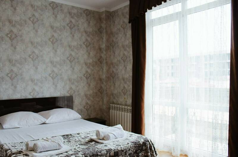 № 9 Четырехместный номер с балконом (2 этаж)