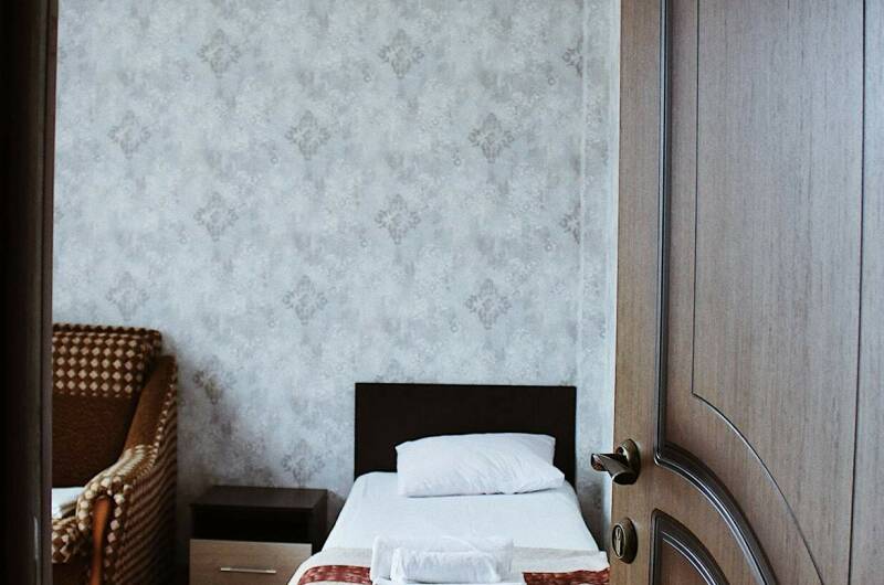 № 9 Четырехместный номер с балконом (2 этаж)