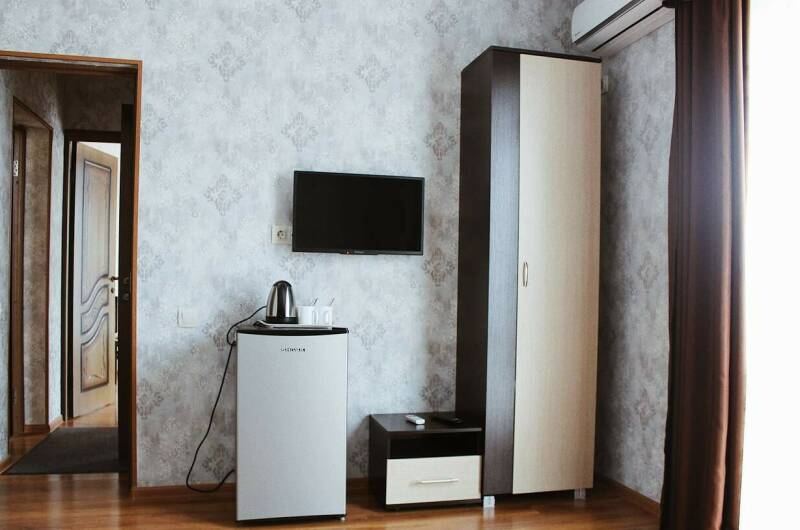 № 9 Четырехместный номер с балконом (2 этаж)