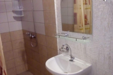 Номер на 4х (душ, туалет в номере)