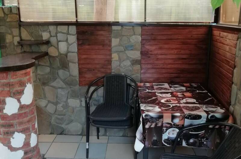 «Комфорт» 4-х местный с беседкой