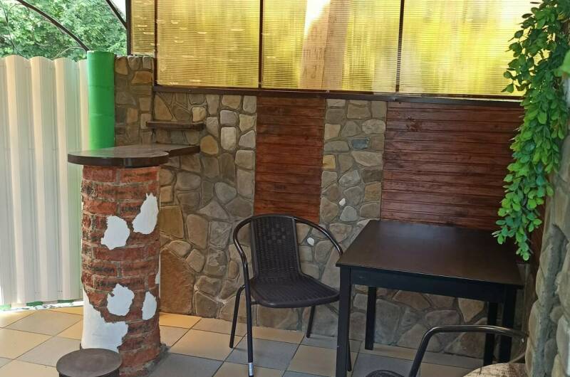 «Комфорт» 4-х местный с беседкой