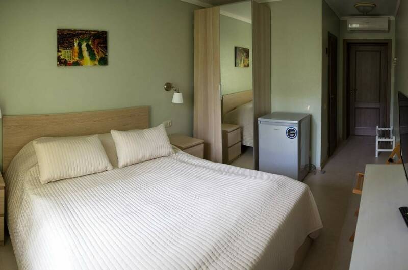 DBL (double) - двухместный номер