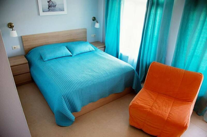 TRPL (triple) — трехместный номер