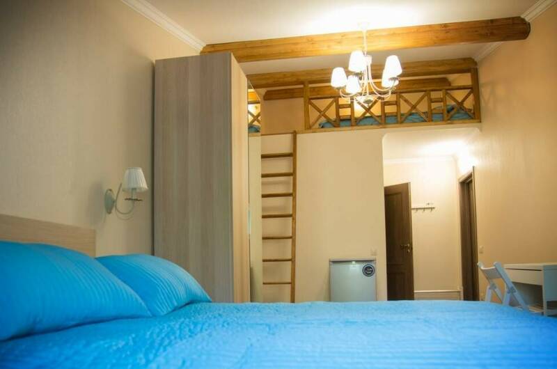 4 PAX (quarter) - четырехместный номер