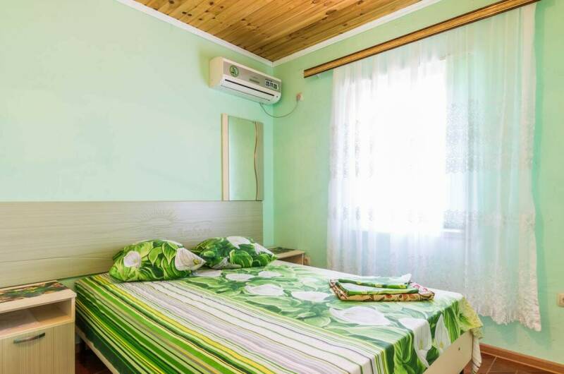 Двухкомнатый 4−5 -ти местные номера