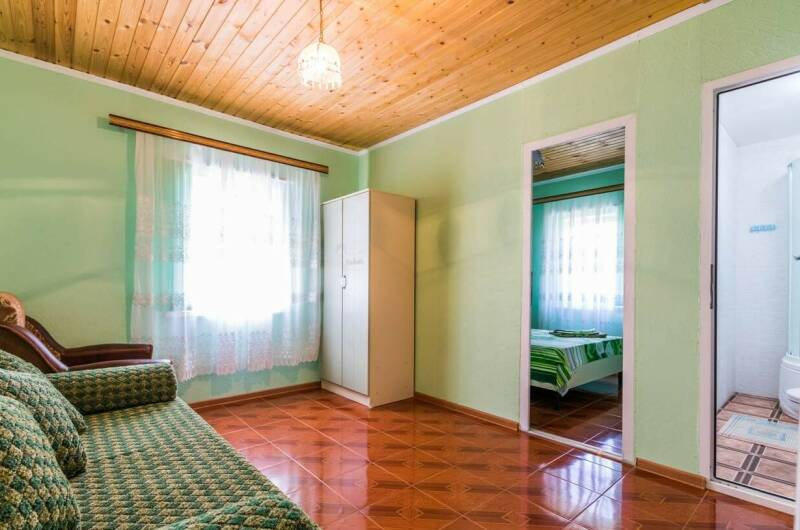 Двухкомнатый 4−5 -ти местные номера