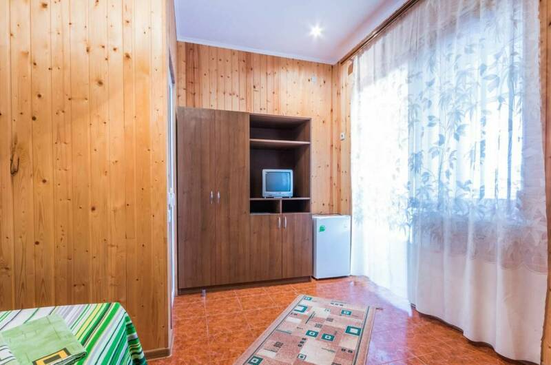 Двухкомнатный 6-ти местный