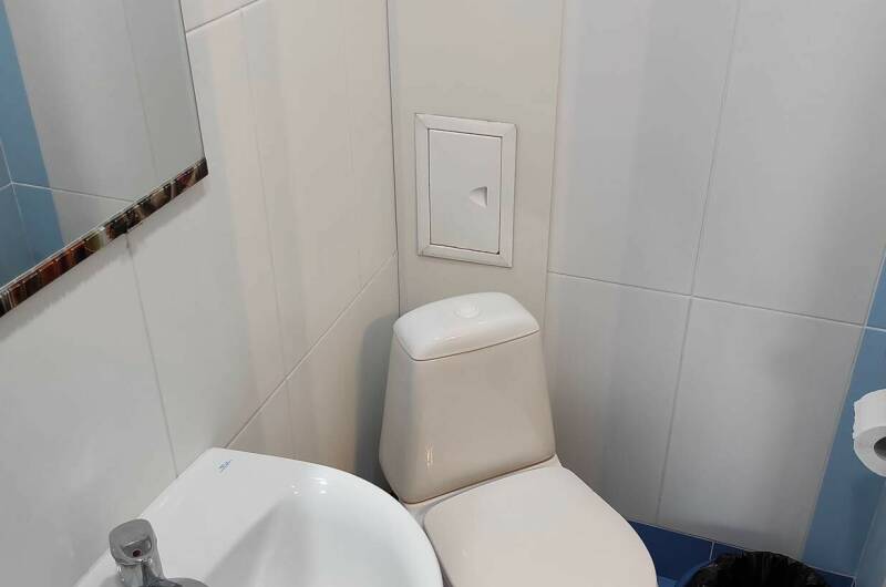 Комната на 2−4 человека с балконом