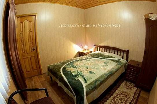 Двухкомнатный номер с кухней на 4 человека