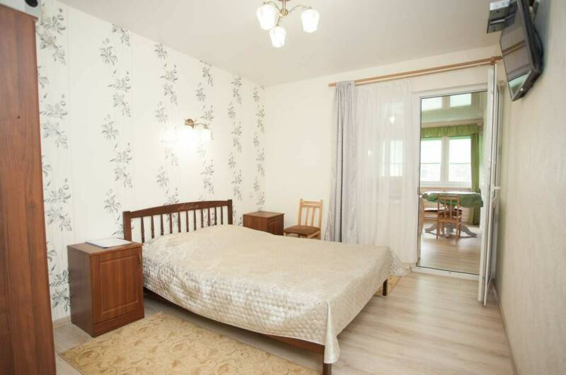 Семейный 2-х комн. номер с кухней (2 этаж)