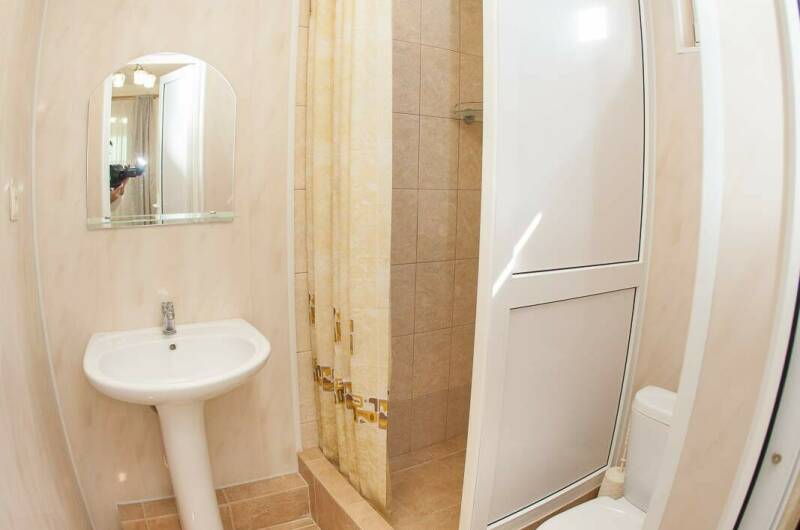 Семейный 2-х комн. номер с кухней (2 этаж)