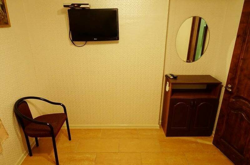 Комфорт 2-х комнатный с кухней 4+1 (1 эт)