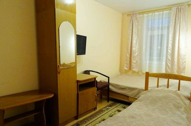 Стандарт 3-х местный с кухней и отдельным входом