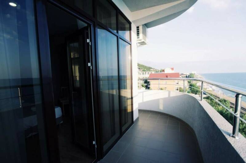 Двухместный с панорамным видом на море и балконом