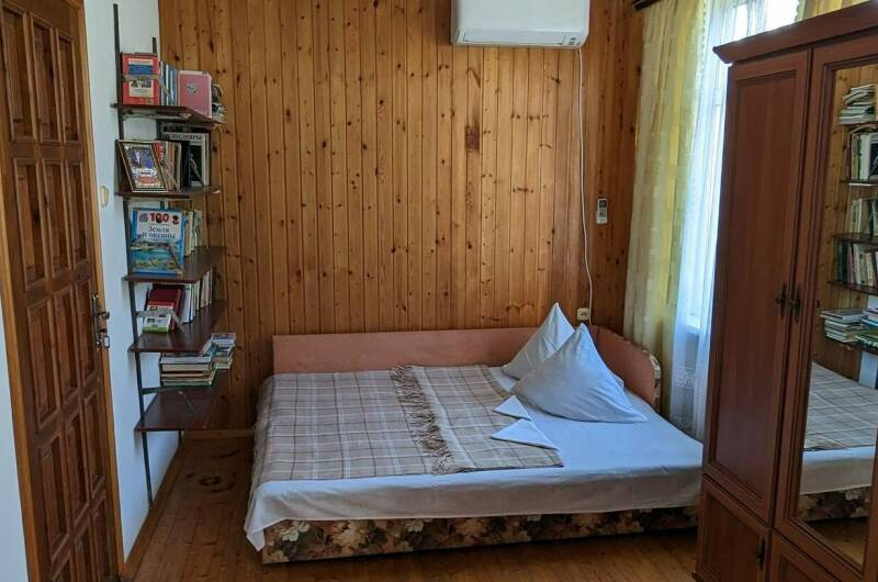 Эконом (2−4 места)