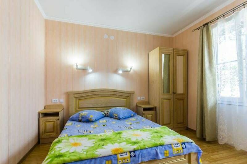 «Стандарт» 2х местный, с удобствами и верандой