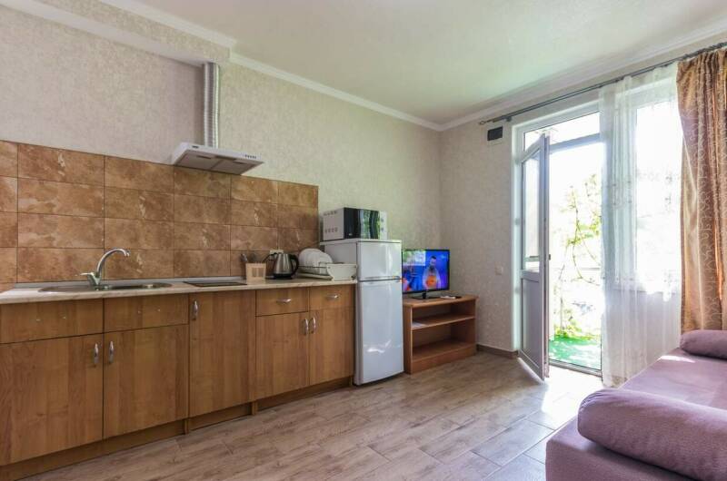 Двухкомнатный 2−4 мест, номер с отдельным балконом