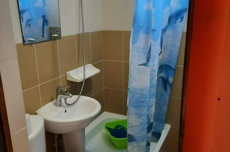 Блок из двух отдельных номеров