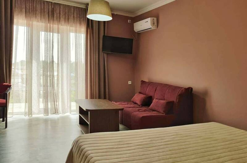 3х местный с балконом