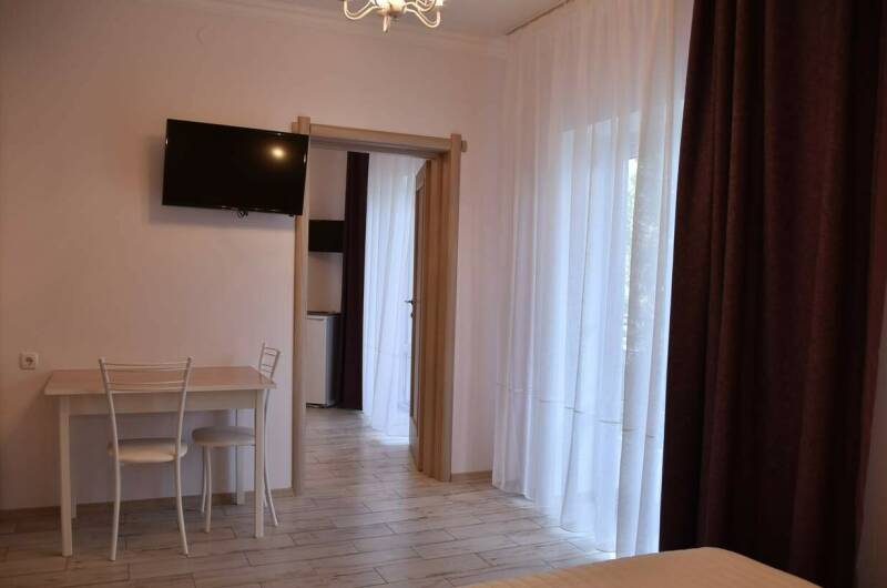 Четырехместный номер двух-комнатный