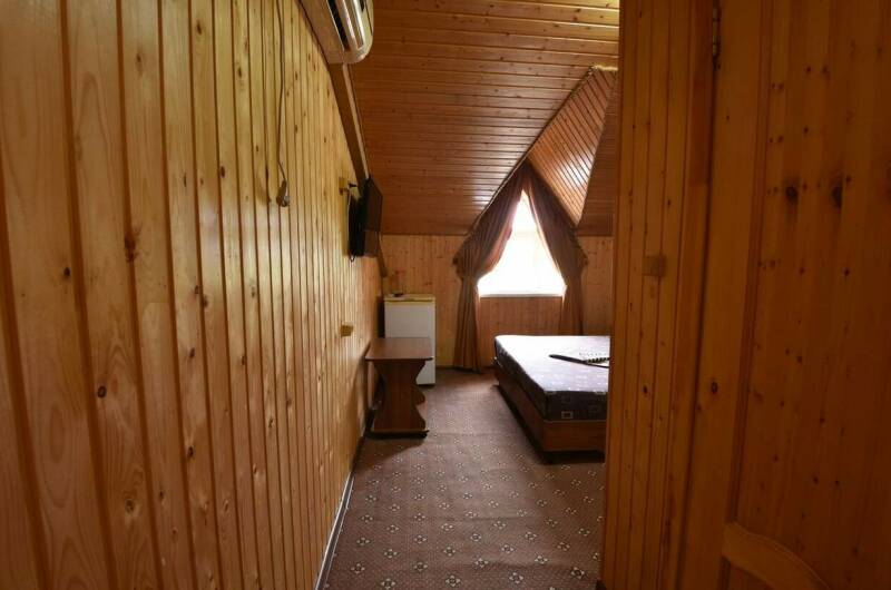 1-к номер с 2-х спальной кроватью К № 2 (3-й этаж)