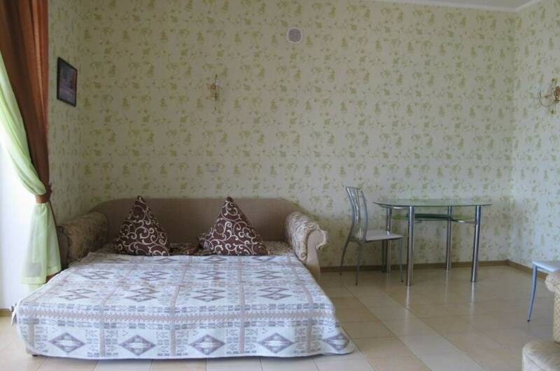 Апартаменты с террасой и балконом с видом на море