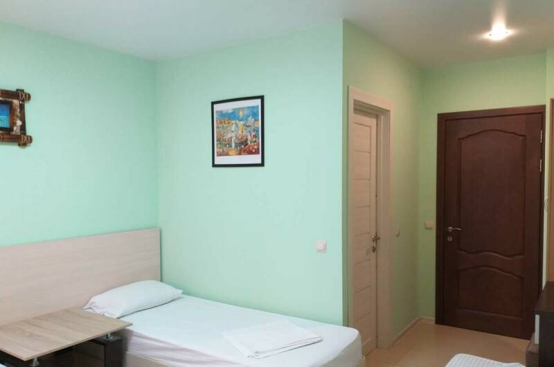 Стандарт трёхместный