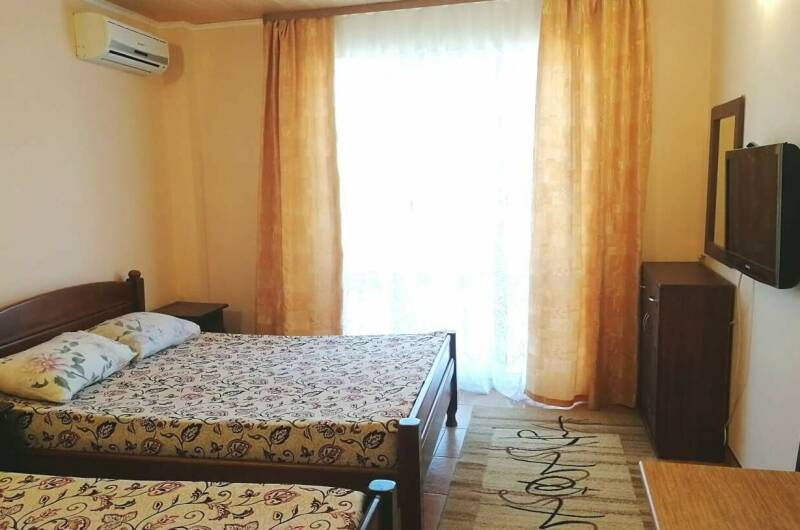 Комната на 3-х человек