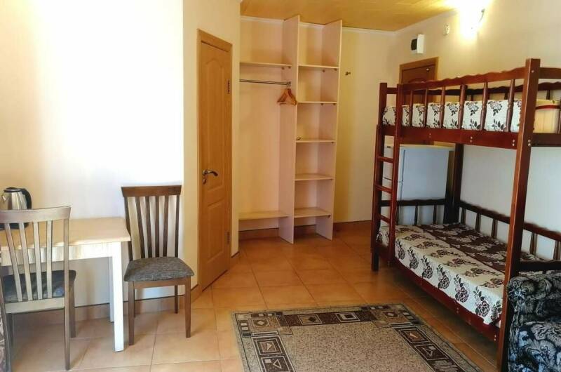 Комната на 4-х человек