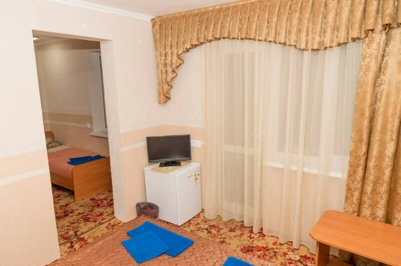 3-х местный номер класса «Стандарт» с удобствами