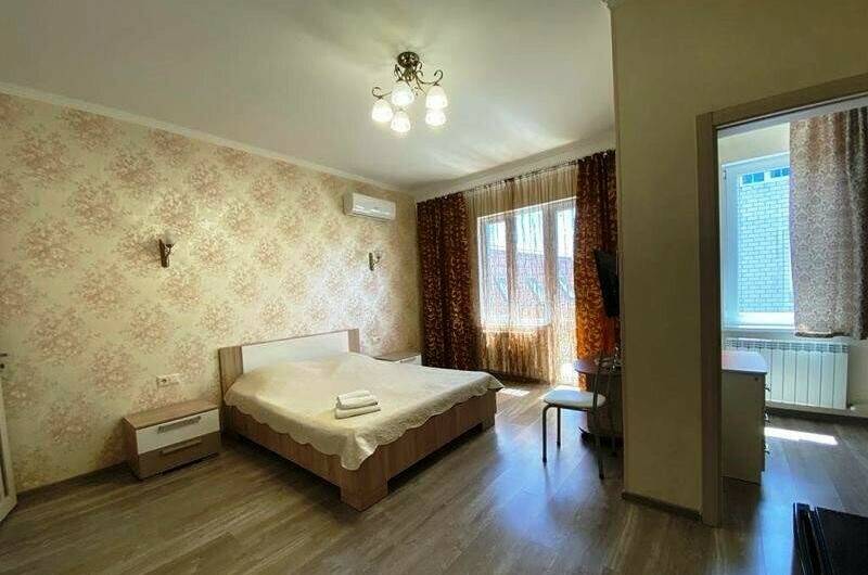 Двухкомнатный 4-х местный номер с удобствами