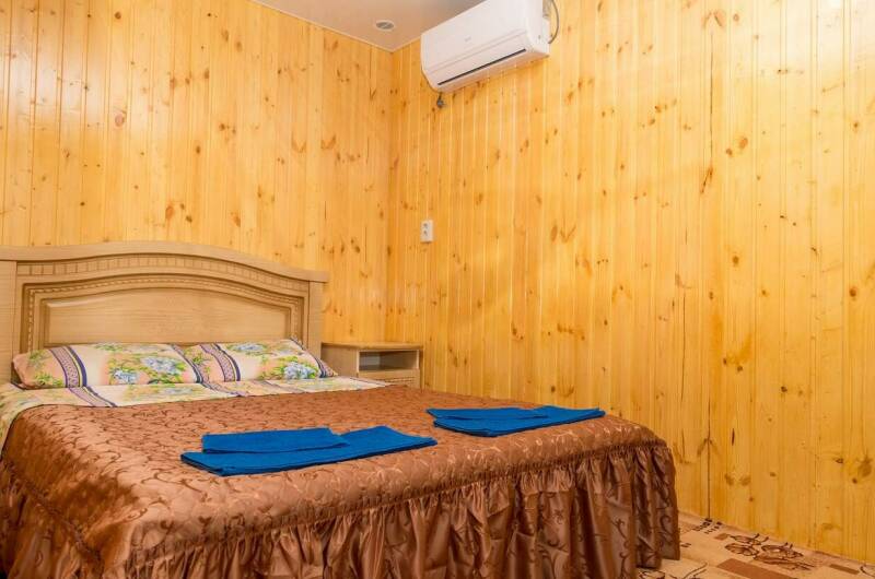 Двухкомнатный 4-х местный номер с удобствами