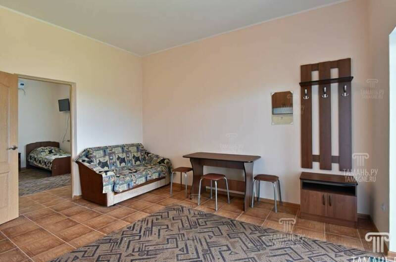 2-х комнатный люкс с кухней на 2 этаже