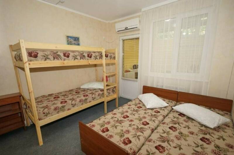 Четырехместный с мини-кухней (в теневую сторону)