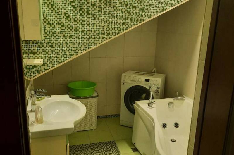 Аппартаменты из 3х комнат с кухней на 6−10 человек