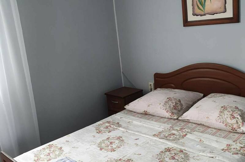 Двухкомнатный семейный 3-х местный