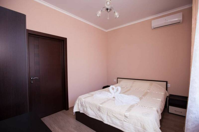 4-х местный 2-х комнатный «Люкс»