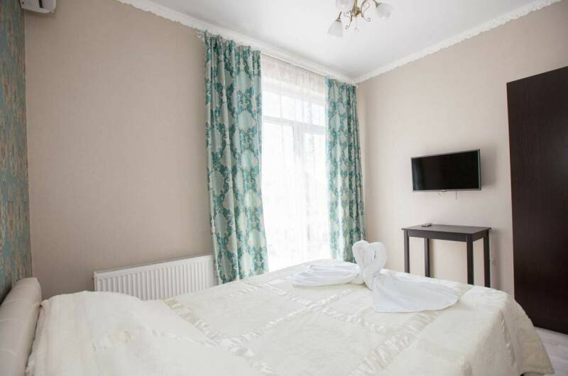 Двухкомнатный номер с балконом (3 этаж)