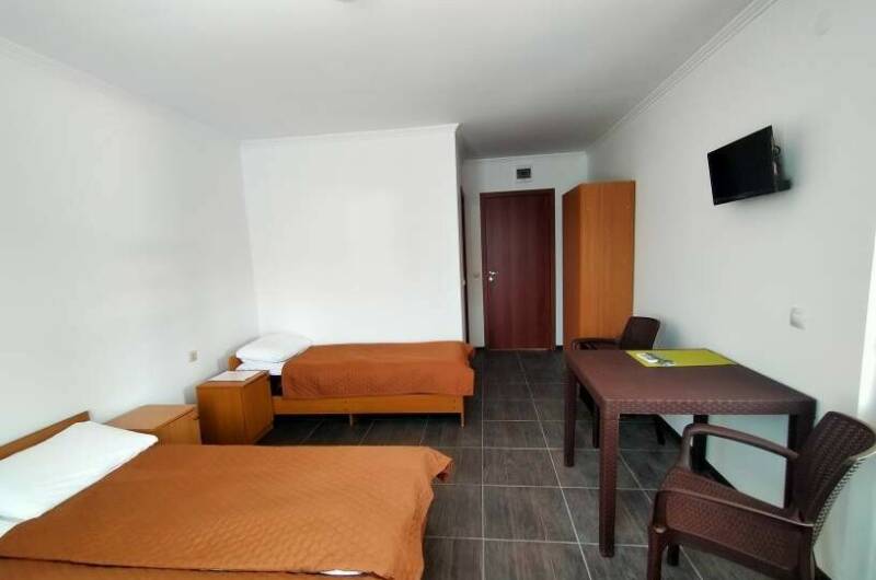 «Стандарт» трехместный