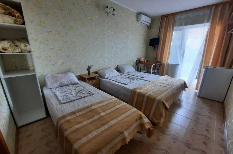 3-х мест. Комфорт с кондицион.: холод., TV, чайник