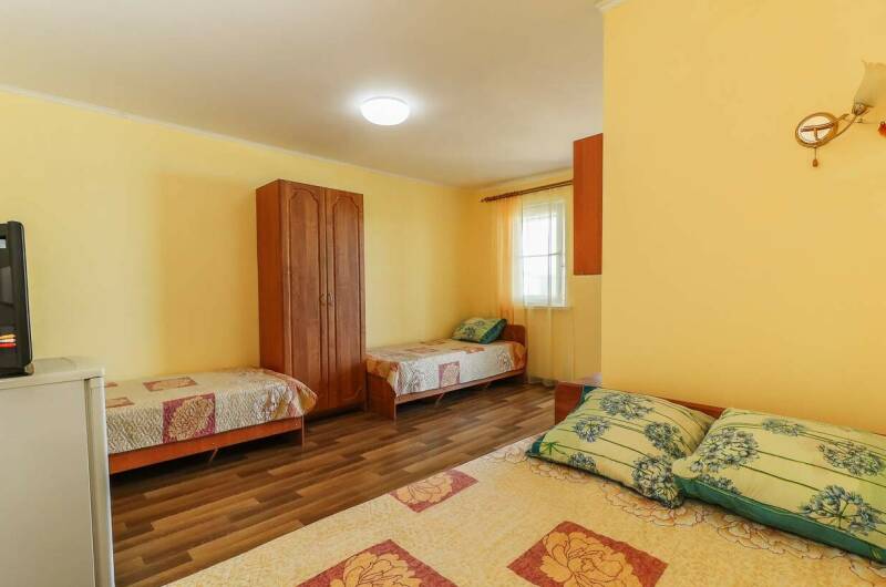 Корпус № 3 (4-х местные) с удобствами