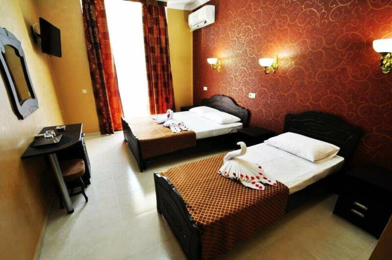 Люкс 3-местный с балконом, к. Палермо