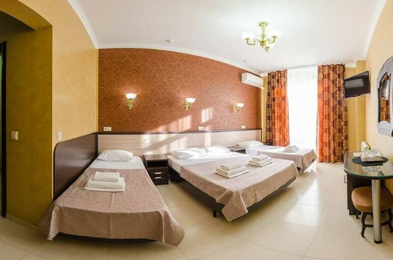 Люкс 4-местный с балконом, к. Палермо