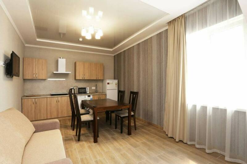 Двухуровневый номер с кухней