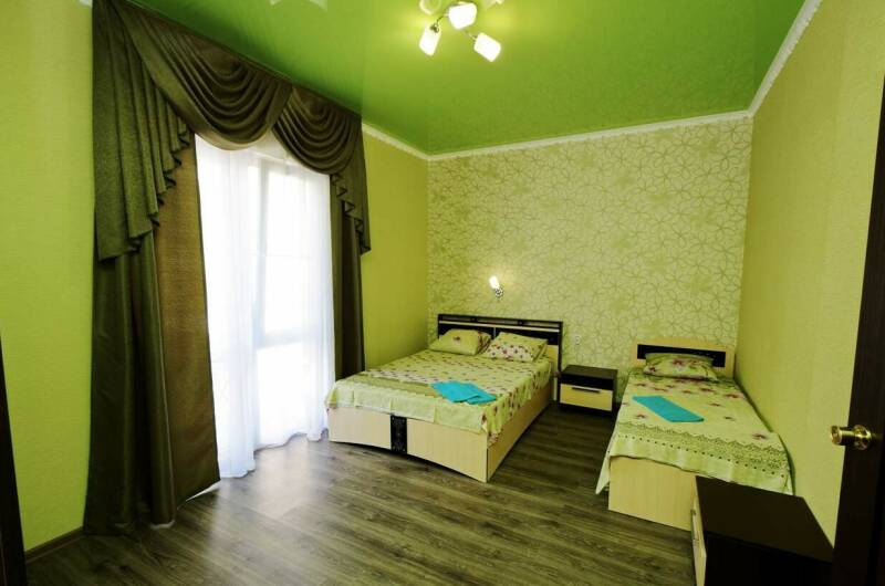 3-х местный «Стандарт», с кондиционером с балконом